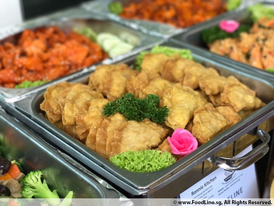 Tingkat Buffet spread from Ronnie Kitchen