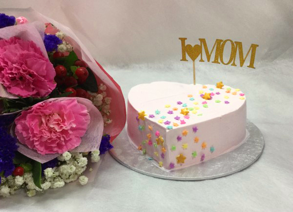 Emicakes' Mother's Day Special Design Cakes - missuschewy