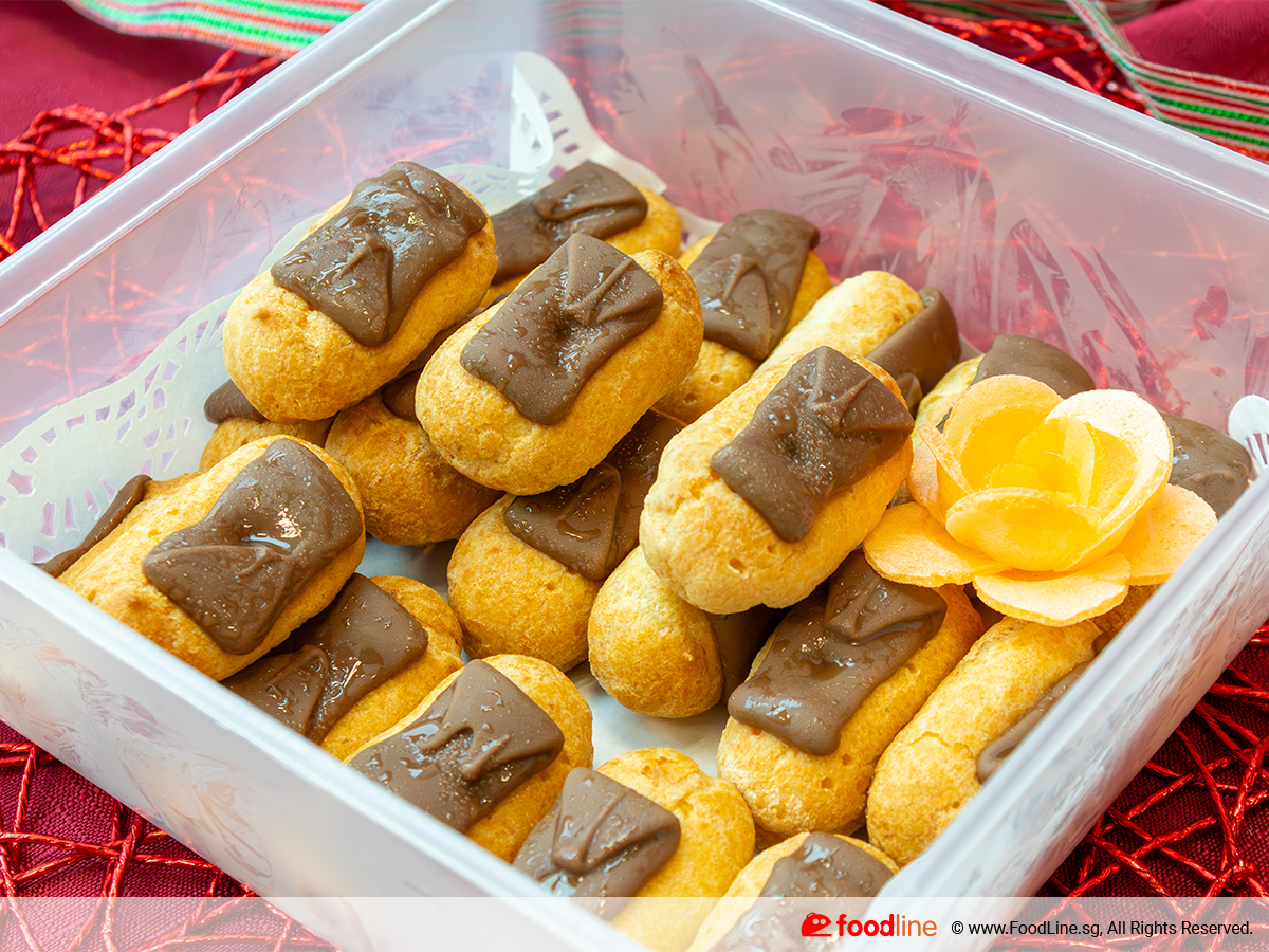Assorted Mini Éclairs with Cream Filling