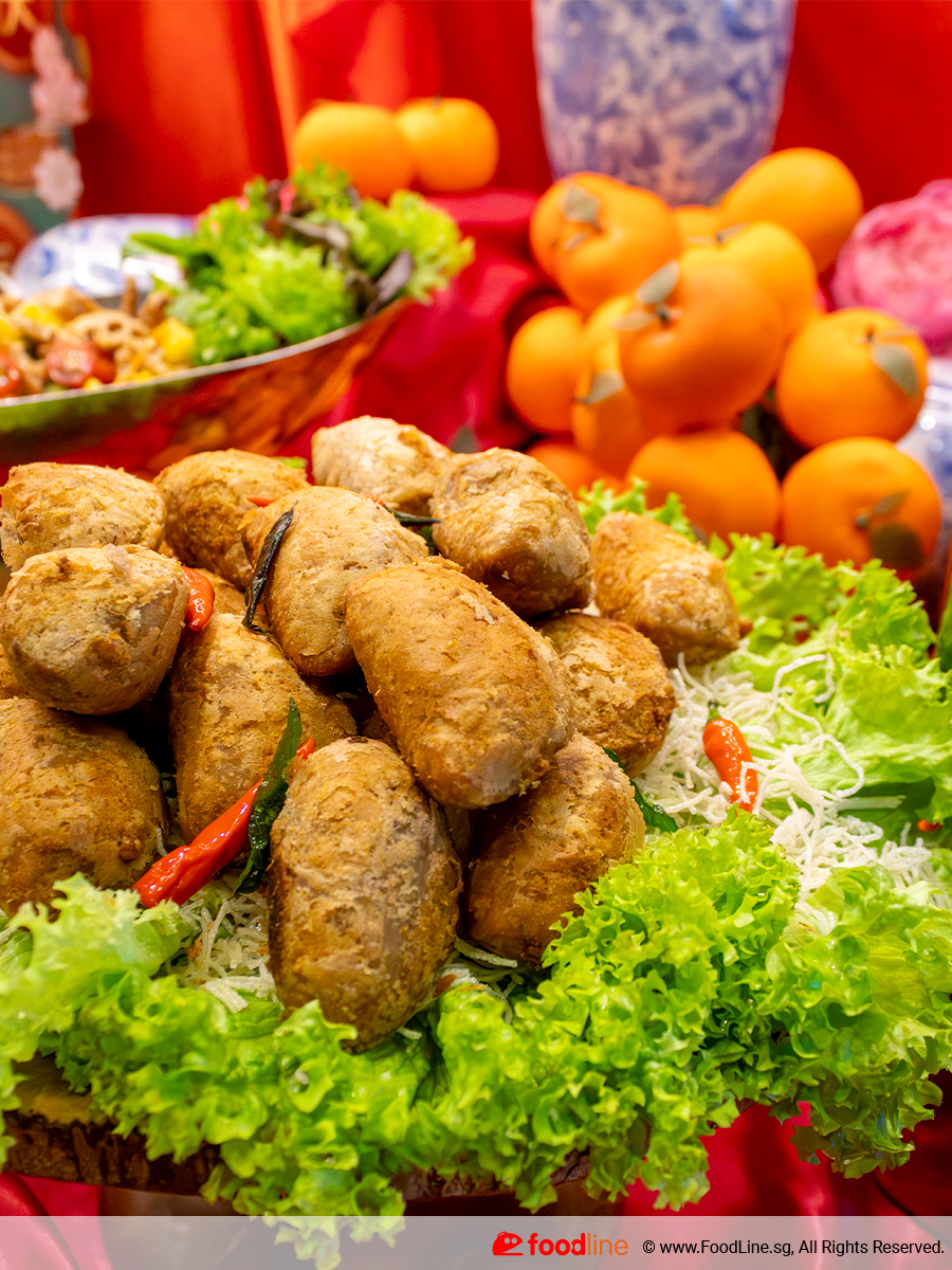 Gold & Jade Harmony Yam Dumpling with Char Siew Chicken