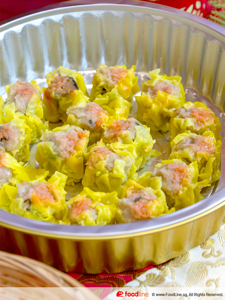 Steamed Chicken Siew Mai (鸡肉蒸烧卖)