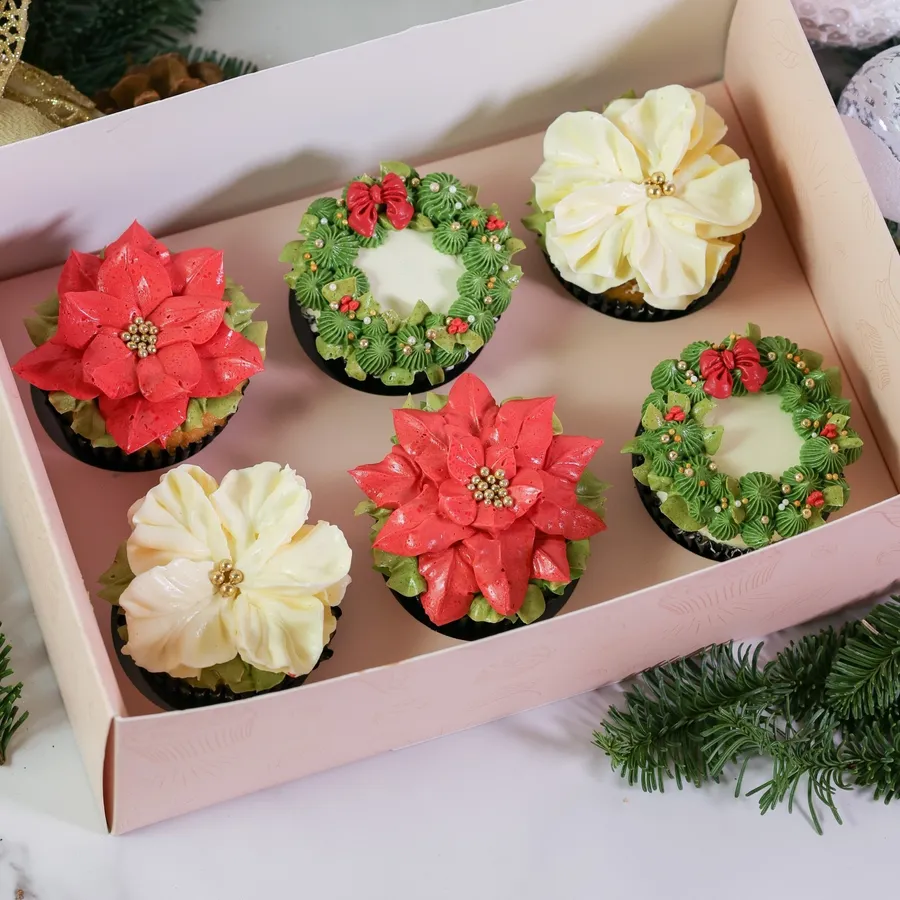 Click to see more photos of Santarina Belle – Christmas Cupcake set of 6
