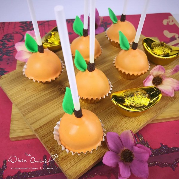 Orange Cake Pops In Gift Box 16s At 7280 Per Box The White