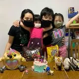 Authentic Review by Hu