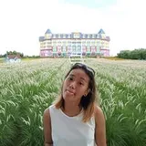 Authentic Review by Carolyn Yong