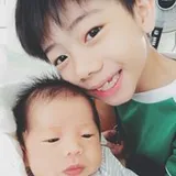 Authentic Review by Veronica Chue