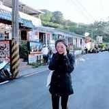 Authentic Review by WINNIE TIA