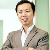 Authentic Review by Lok Tuck Kong