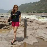 Authentic Review by Helen Phung