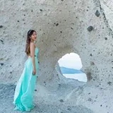 Authentic Review by Veronica Ho
