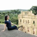 Authentic Review by Amy T