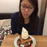 Authentic Review by Dama