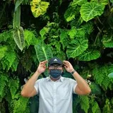 Authentic Review by Mohamed Kamarul