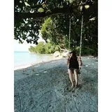 Authentic Review by Elaine Lee