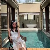 Authentic Review by Laverne Sim