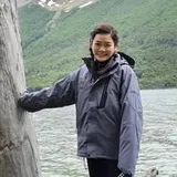 Authentic Review by Lizzie Thong