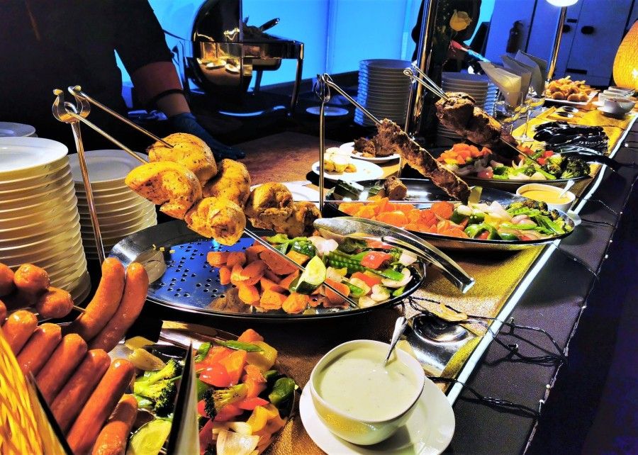 Value for Money: Full Buffets Under $17.90/pax You Must Try!