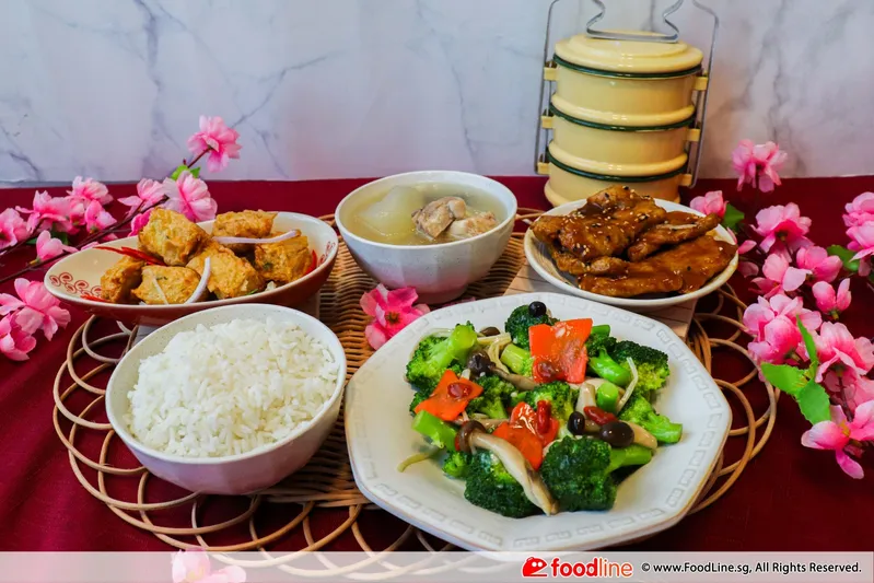 Homely Delight Tingkat